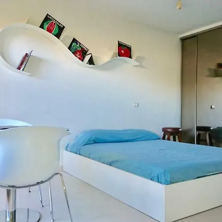 Lovely Sunny Design Studio Menton